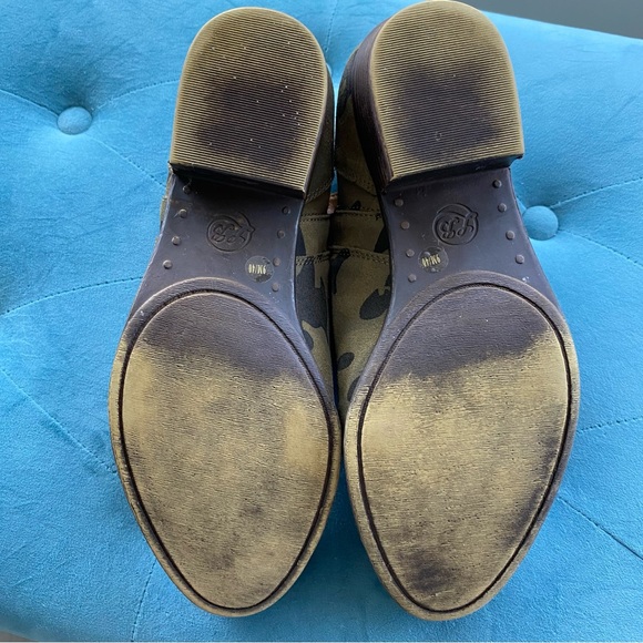 Women’s Lucky Brand Camo Booties size 9 - Picture 7 of 7